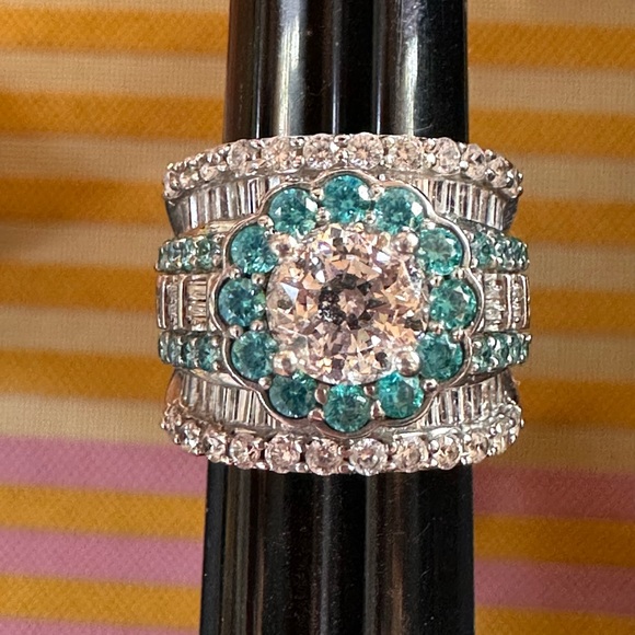 Silver Cocktail Ring Engagement Ring Round CZ Center with Halo, White & Blue CZ - Picture 9 of 16